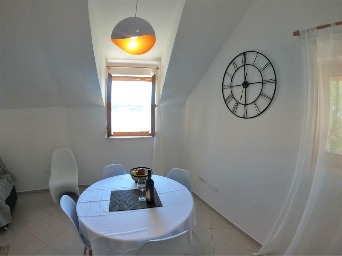 Apartment Vesna Primošten Εξωτερικό φωτογραφία
